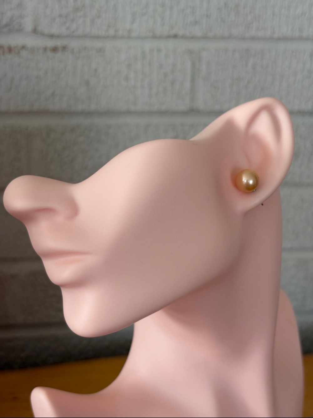 KJL Kenneth Jay Lane Vintage First Lady Simulated Pearl Earrings Set 10mm - Picture 3 of 6